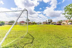 [Address not provided], Miami, FL 33185 - Photo 27