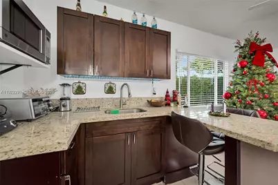 7420 SW 31st St #2, Miami, FL 33155 - Photo 3