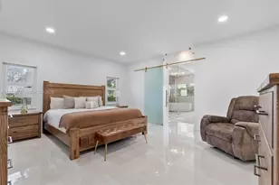 135 SW 125th Ave, Miami, FL 33184 - Photo 11