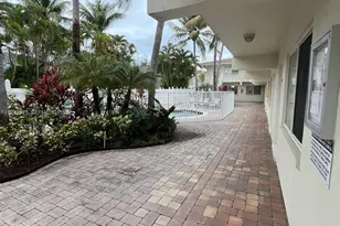 1856 NE 46th St, Fort Lauderdale, FL 33308 - Photo 15