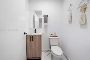 209 NW 13th Pl, Florida City, FL 33034 - Photo 7