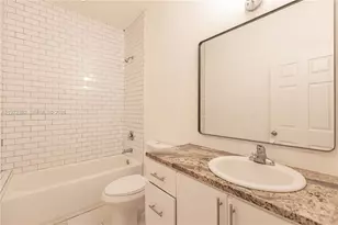 445 NW 77th St, Miami, FL 33150 - Photo 19