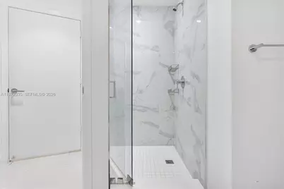 851 NE 1st Ave #1712, Miami, FL 33132 - Photo 43
