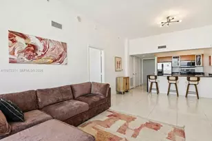 1750 N Bayshore Dr, Miami, FL 33132 - Photo 11