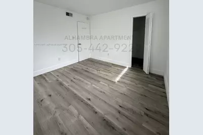 3100 W Flagler St #11D, Miami, FL 33135 - Photo 9