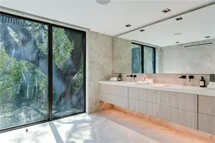 2800 Calusa St, Miami, FL 33133 - Photo 19