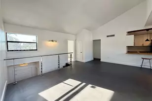 10231 Fontainebleau Blvd, Miami, FL 33172 - Photo 3