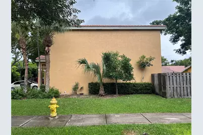 1489 SW 1 St, Homestead, FL 33030 - Photo 3
