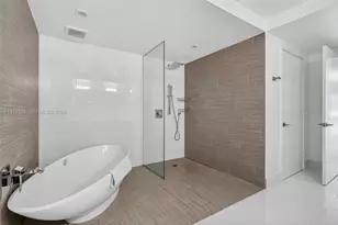 300 Sunny Isles Blvd, Sunny Isles Beach, FL 33160 - Photo 21