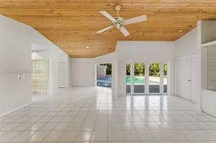 11450 SW 92nd Ct, Miami, FL 33176 - Photo 7