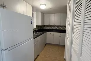 1942 NW Flagler Terrace, Miami, FL 33125 - Photo 3