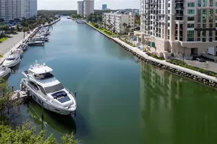 100 Bayview Dr, Sunny Isles Beach, FL 33160 - Photo 23