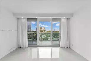 100 Bayview Dr, Sunny Isles Beach, FL 33160 - Photo 3