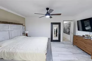 13821 SW 14th St, Miami, FL 33184 - Photo 21