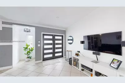 13821 SW 14th St, Miami, FL 33184 - Photo 7