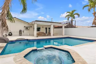 13821 SW 14th St, Miami, FL 33184 - Photo 1