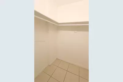 4550 NW 9th St #305E, Miami, FL 33126 - Photo 13