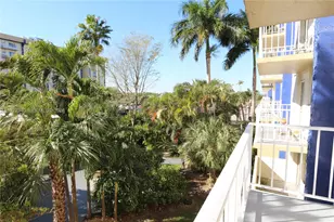 4550 NW 9th St, Miami, FL 33126 - Photo 9