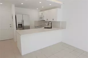 4550 NW 9th St, Miami, FL 33126 - Photo 17