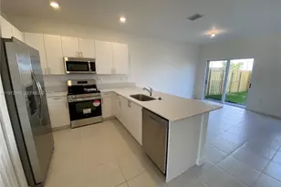 16227 SW 292nd St, Miami, FL 33033 - Photo 5