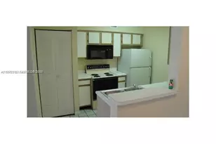 [Address not provided], Oakland Park, FL 33309 - Photo 3