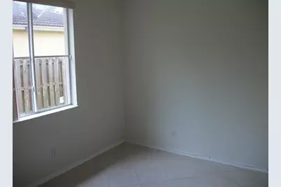 1596 SW 2 St, Homestead, FL 33030 - Photo 27