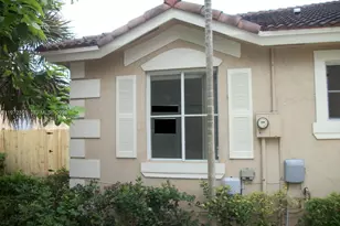 1596 SW 2nd St, Homestead, FL 33030 - Photo 3