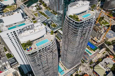 55 SW 9th St #3703, Miami, FL 33130 - Photo 37