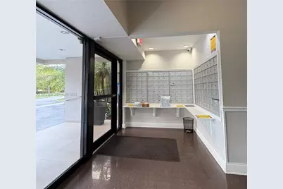 2500 NE 135 #502, North Miami, FL 33181 - Photo 3