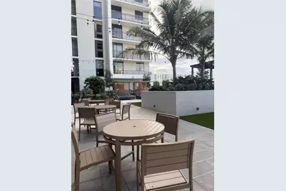 2001 Van Buren St #545, Hollywood, FL 33020 - Photo 23