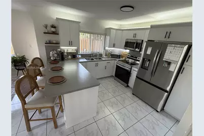 [Address not provided], Miami, FL 33193 - Photo 9