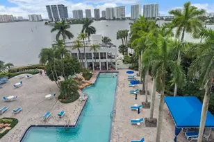 3600 Mystic Pointe Dr, Aventura, FL 33180 - Photo 23