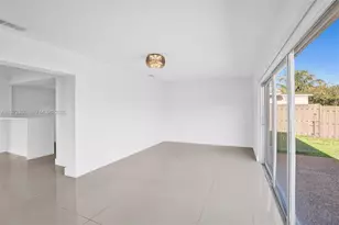 8521 Pasadena Blvd, Pembroke Pines, FL 33024 - Photo 19