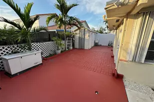 842 SW 89th Ave, Miami, FL 33174 - Photo 13
