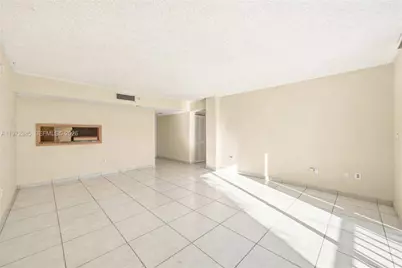 8760 SW 133rd Ave Rd #210, Miami, FL 33183 - Photo 5