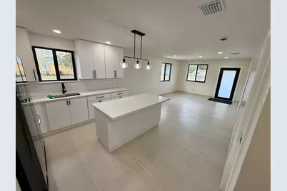 800 Jann Ave, Opa-Locka, FL 33054 - Photo 15