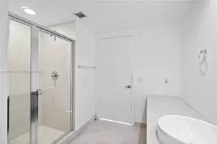 495 Brickell Ave, Miami, FL 33131 - Photo 41
