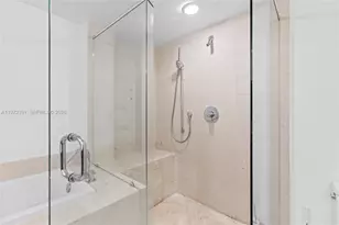 495 Brickell Ave, Miami, FL 33131 - Photo 31