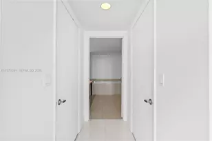 495 Brickell Ave, Miami, FL 33131 - Photo 37