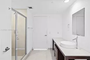 495 Brickell Ave, Miami, FL 33131 - Photo 43
