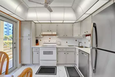 851 NE 14th Ave #401, Hallandale Beach, FL 33009 - Photo 11