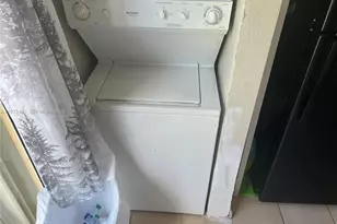 95 SW 15th Rd, Homestead, FL 33030 - Photo 9