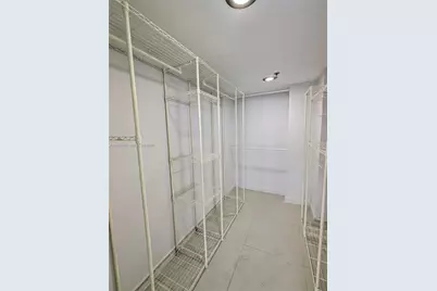 555 NE 15th St #20B, Miami, FL 33132 - Photo 17