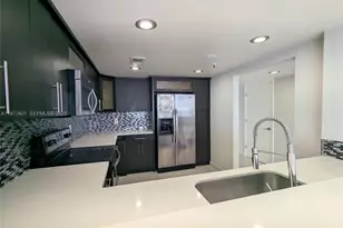 555 NE 15th St, Miami, FL 33132 - Photo 7