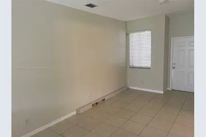 136 SW 15 Te, Homestead, FL 33030 - Photo 15