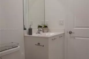 12305 NW 23 Ct, Miami, FL 33167 - Photo 17