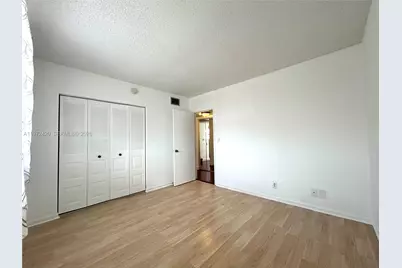 6005 Del Lago Cir #210, Sunrise, FL 33313 - Photo 11