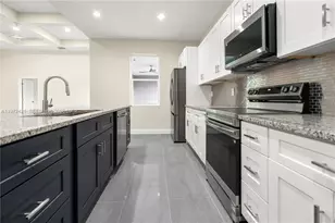 1043 Albert Ave, Lehigh Acres, FL 33971 - Photo 21