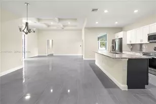 1043 Albert Ave, Lehigh Acres, FL 33971 - Photo 7