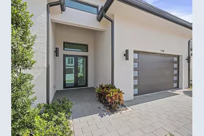 5718 Ashwood Cir W #5718, Hollywood, FL 33312 - Photo 11